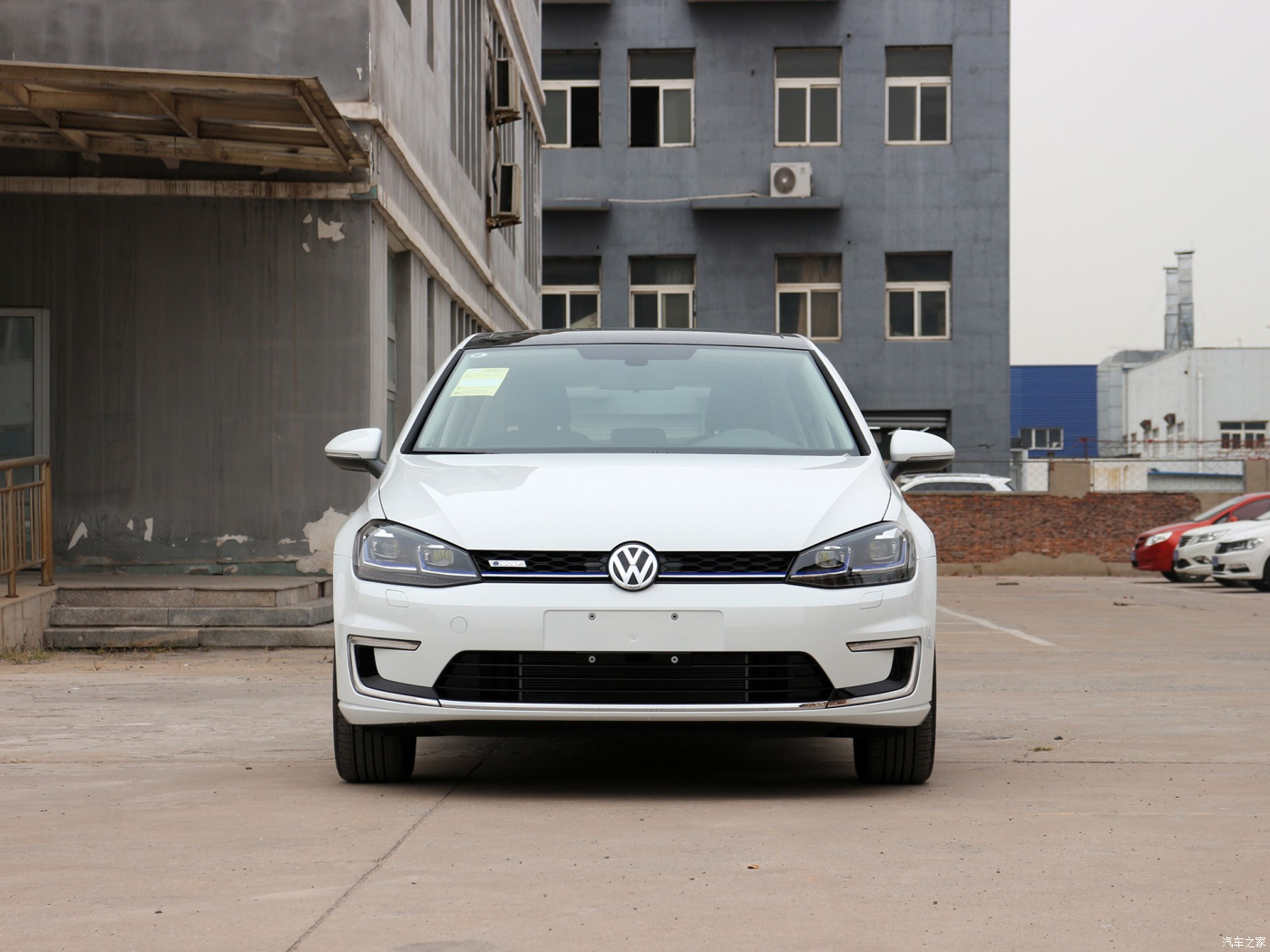 Закажи Volkswagen E Golf из Китая в Беларусь.