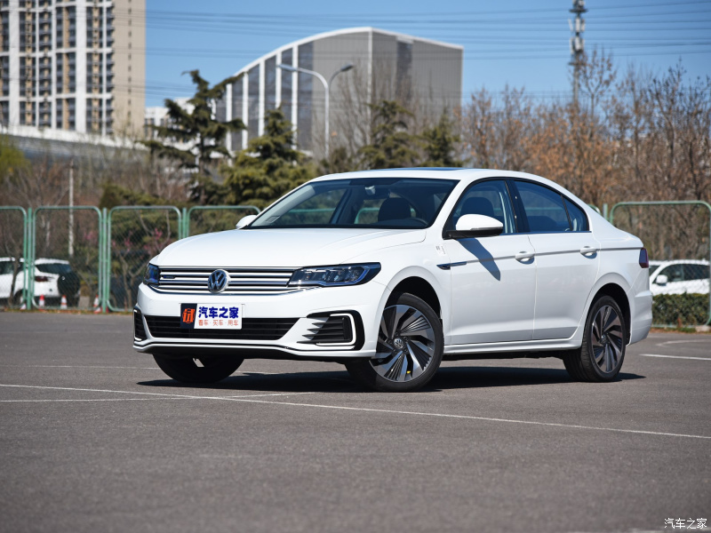 Закажи Volkswagen E-Bora из Китая в Беларусь.