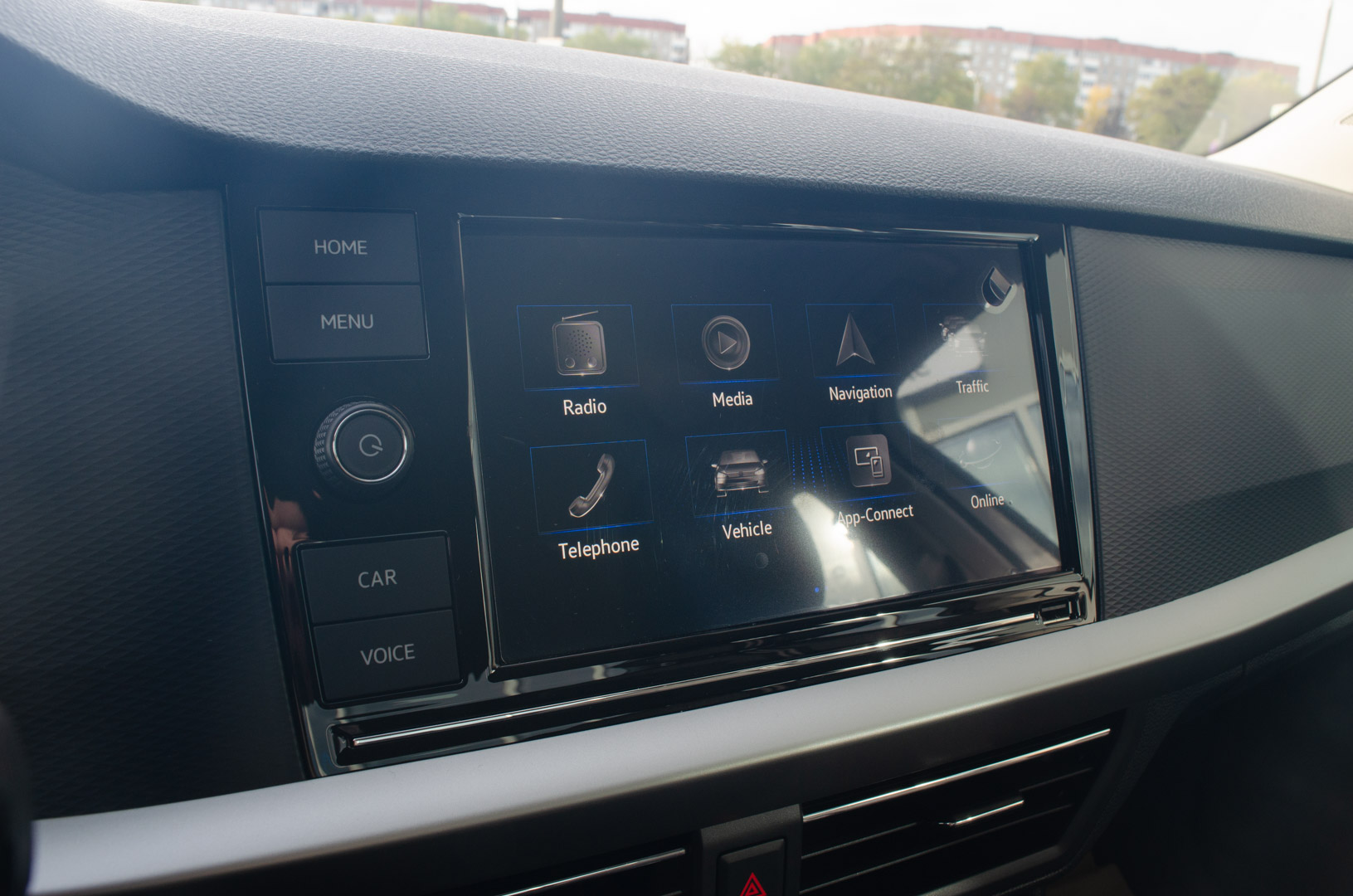Volkswagen E-Lavida мультимедийный экран