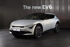 Kia EV6 купить электромобиль в Москве