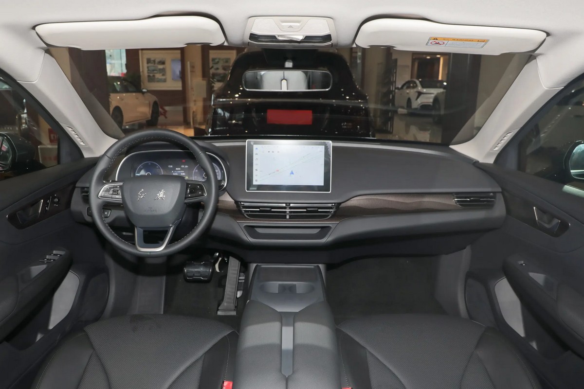 Hongqi e-qm5-8