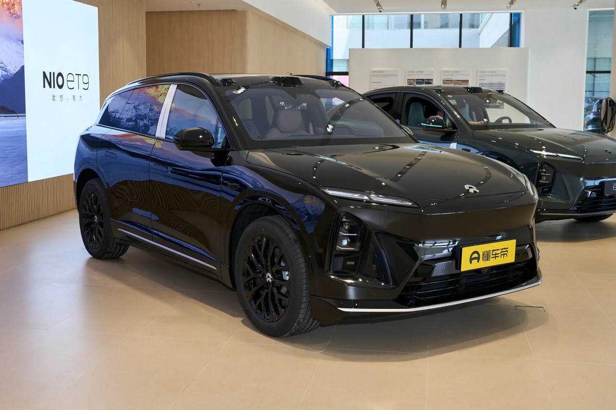 NIO-ES6-11