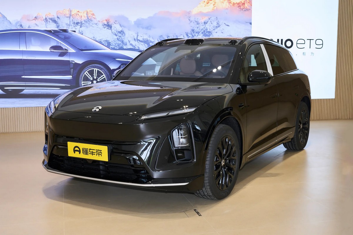 NIO-ES6-24