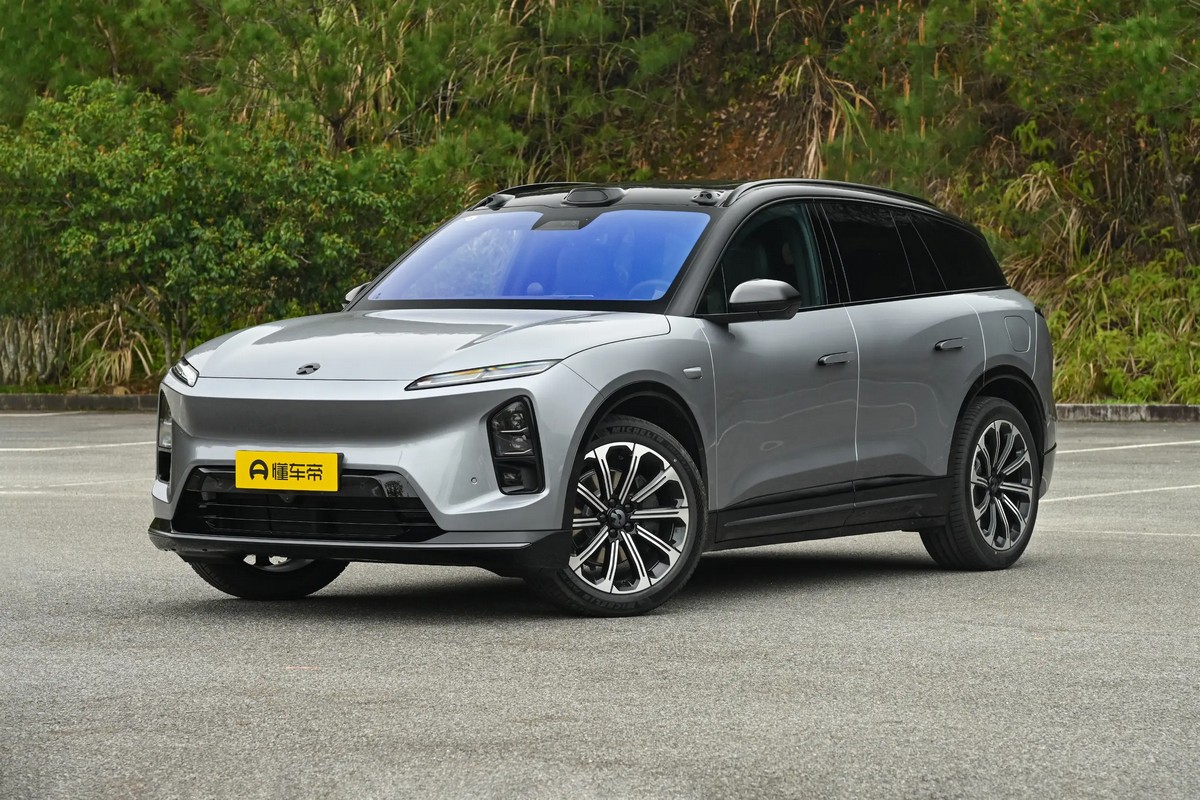 NIO-ES6-27