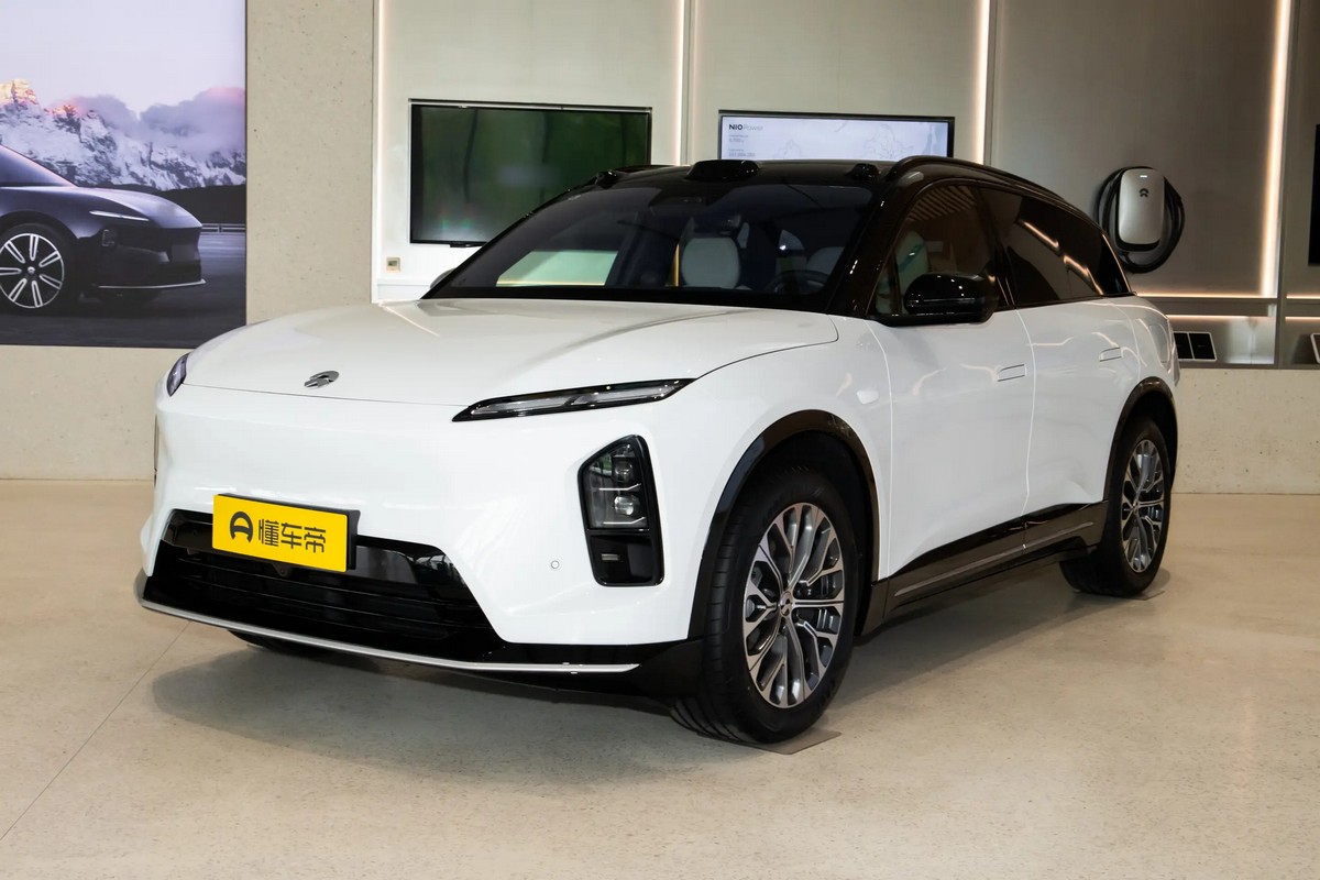 NIO-ES6-30