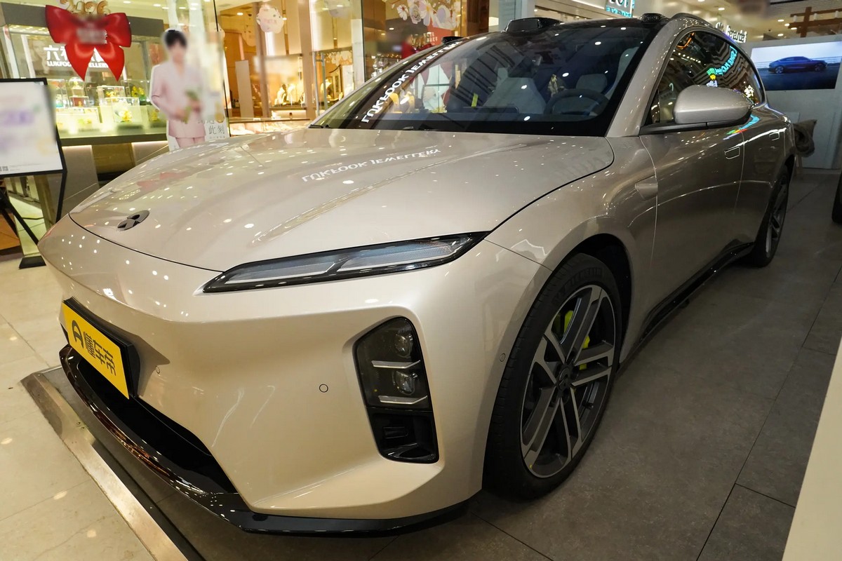 Nio-ET5T-20