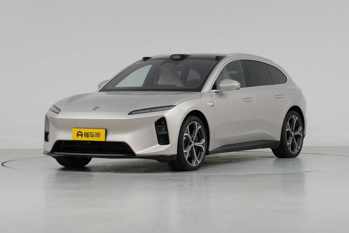 Nio-ET5T-7
