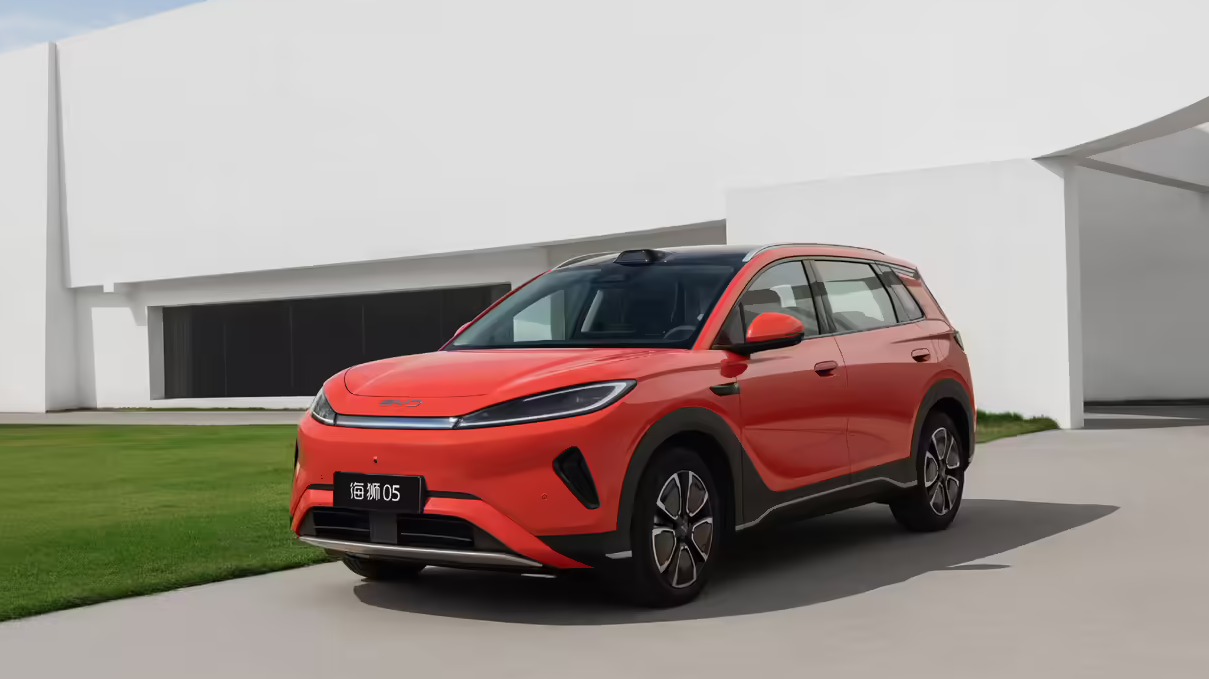 BYD представляет новый Sealion 05 с вариантами EV и DM-i перед запуском 20 апреля