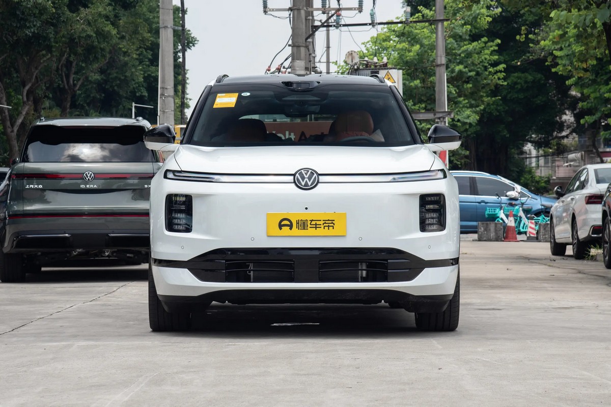 VW-ID.ERA-9X-5
