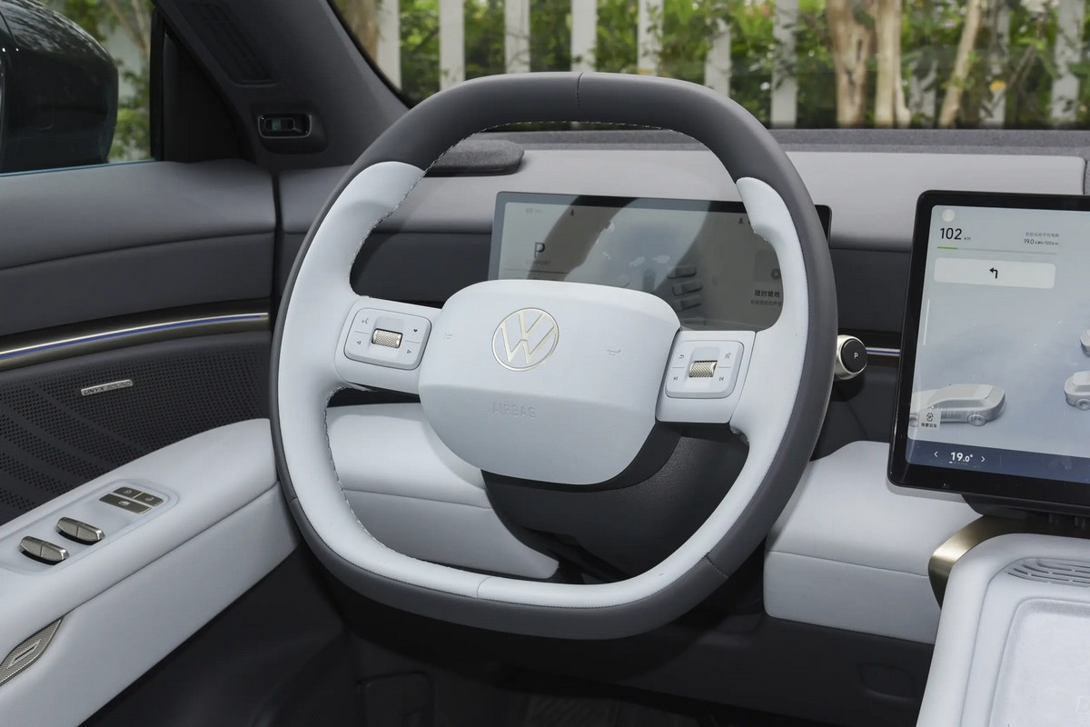 VW-Unyx-08-1