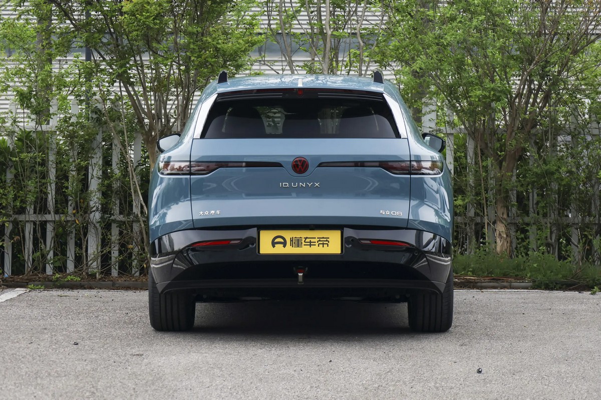 VW-Unyx-08-19
