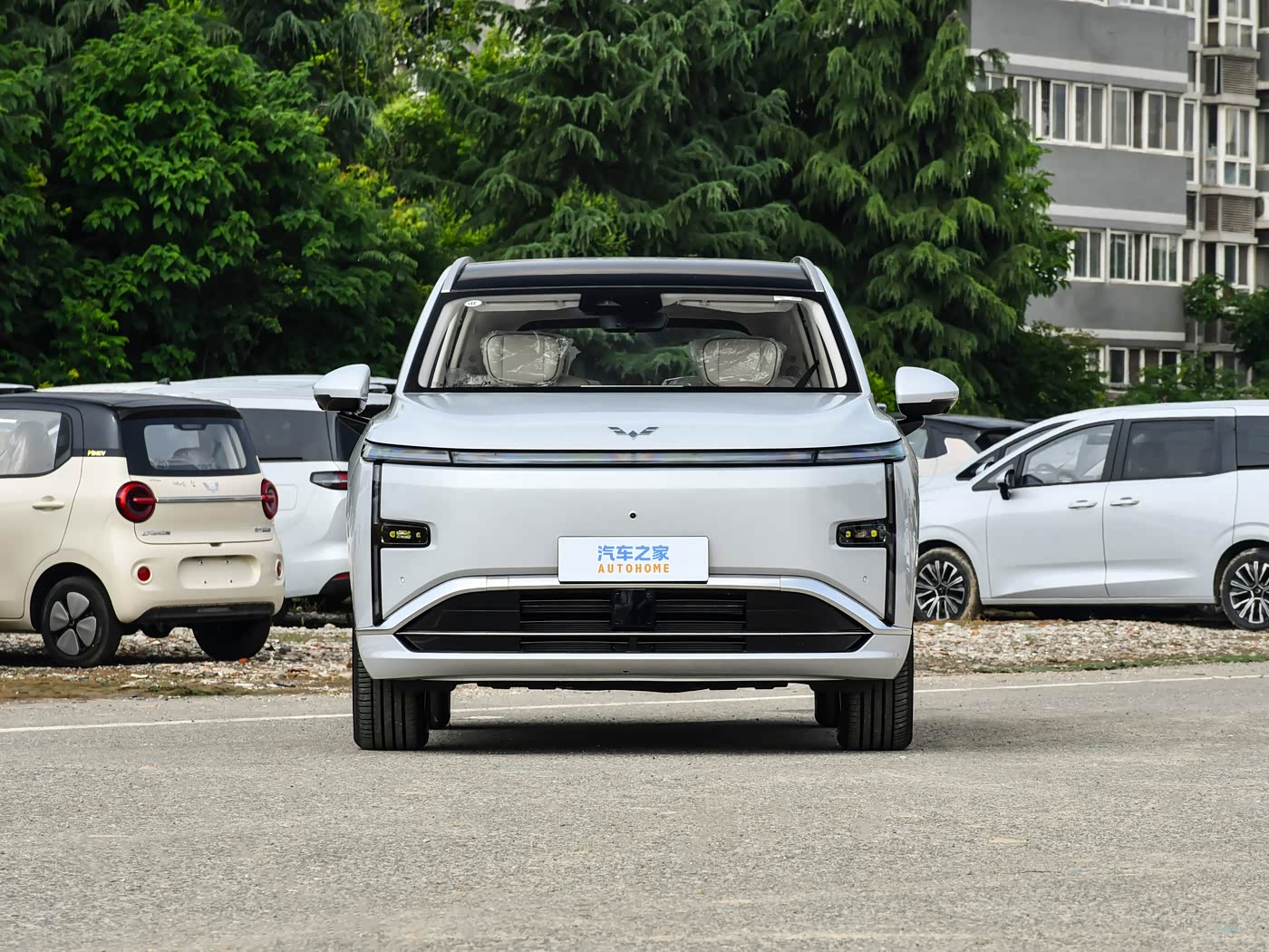 16-02-Wuling-Starlight-L