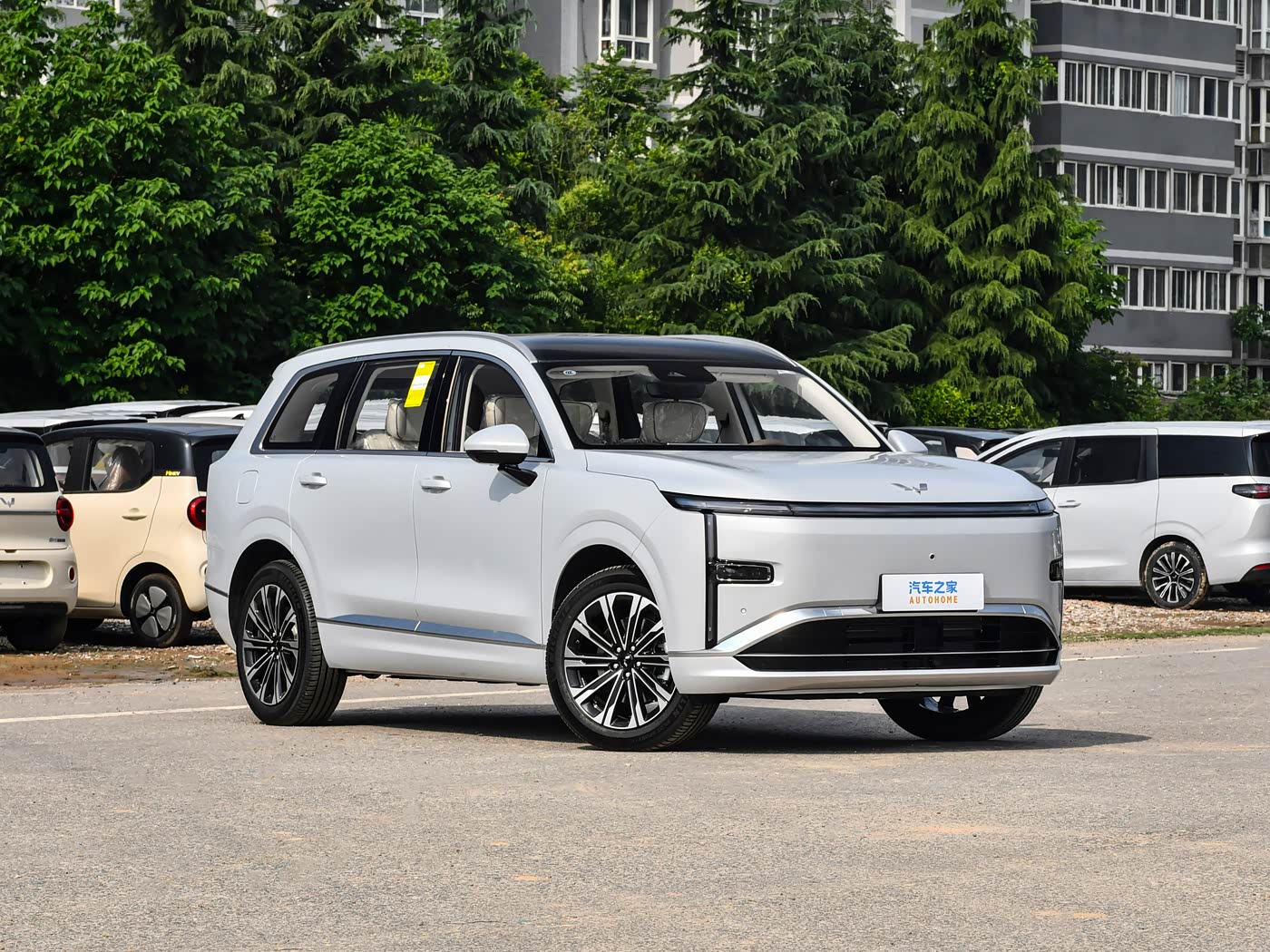 16-03-Wuling-Starlight-L