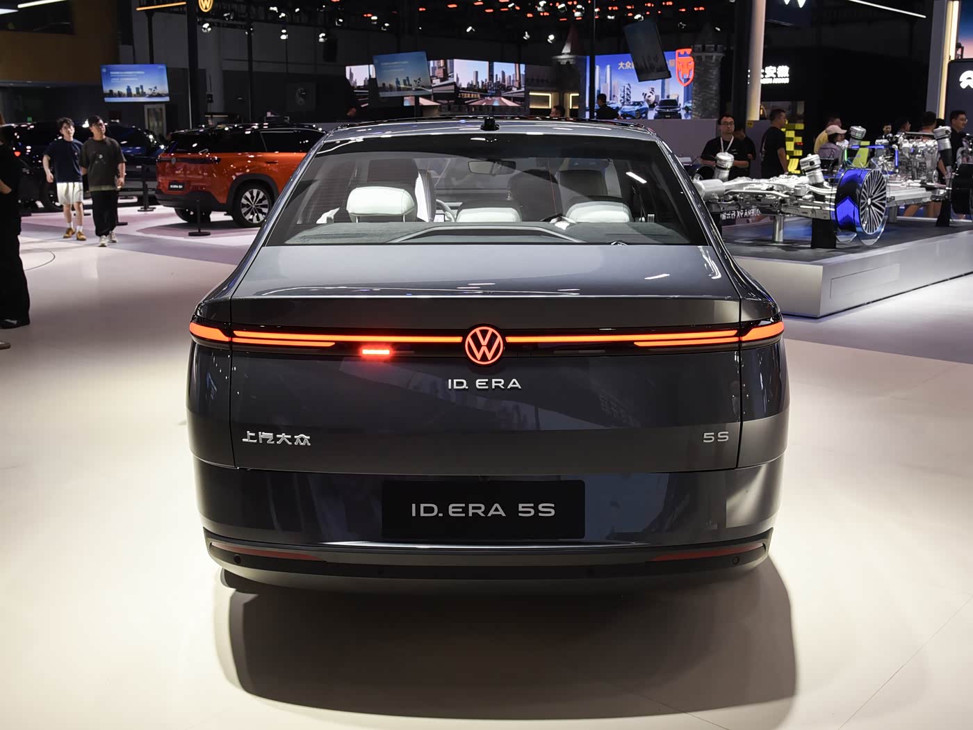 SAIC Volkswagen - ID.ERA 5S-5